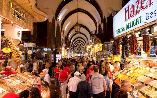 بازار بزرگ استانبول-شرکت مسافرتی هفت گنج