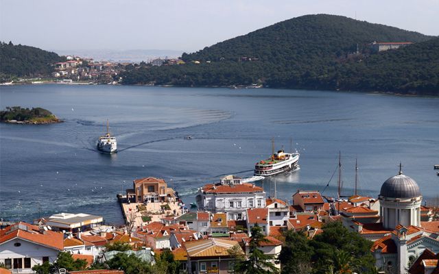 جزیره بیوک آدا استانبول-شرکت مسافرتی هفت گنج